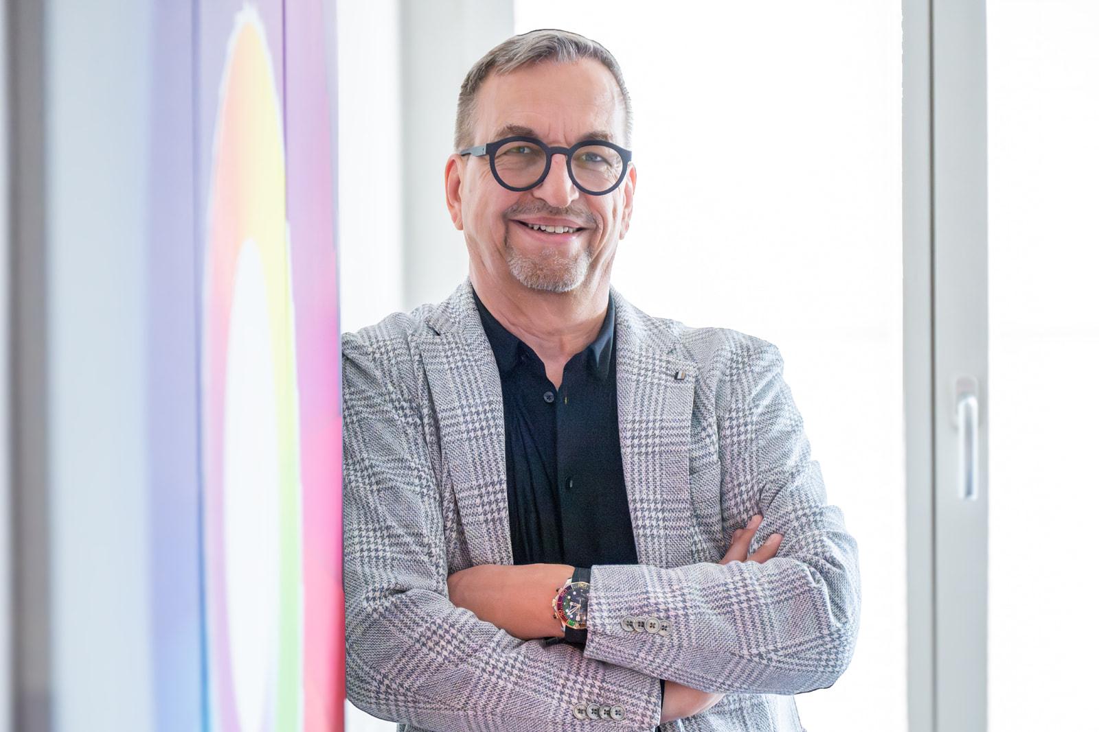Porträt von Mark Bracher, Mark Bracher AG